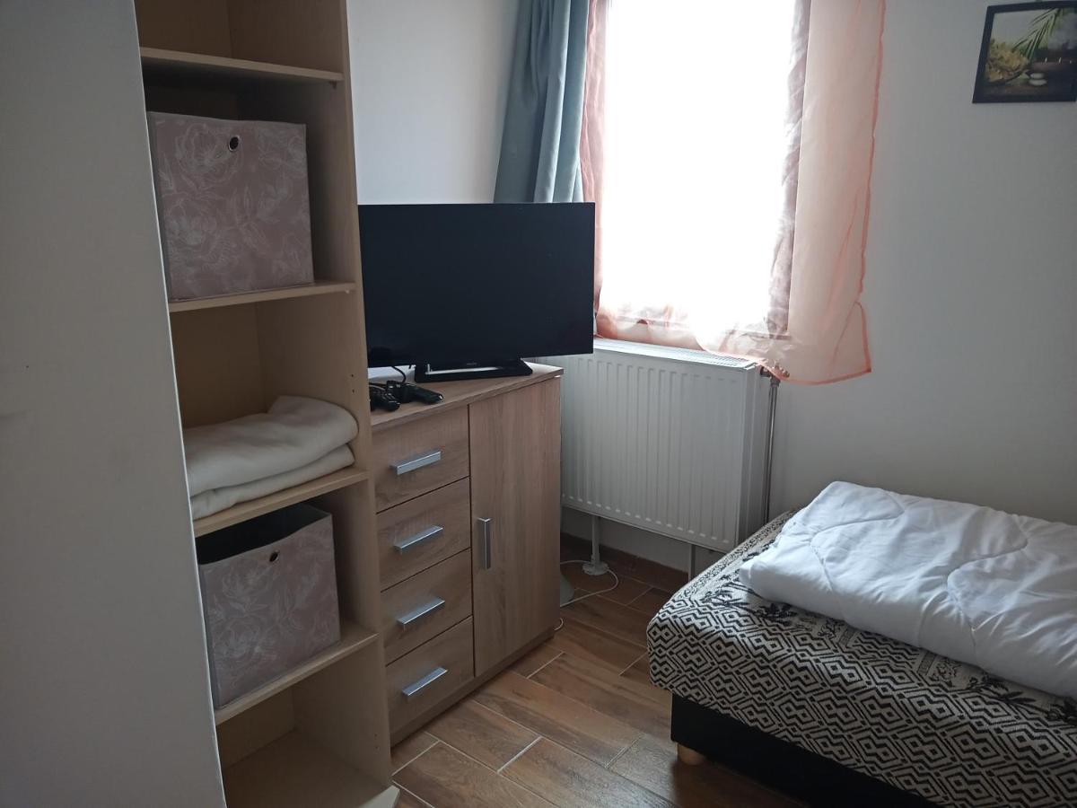 Balatonkeresztúr Borostyan Vendeghaz 아파트 외부 사진